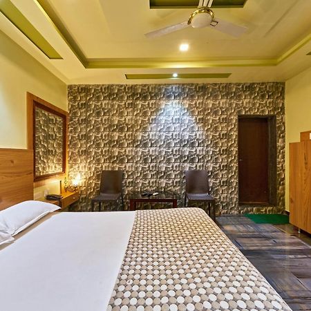 Hotel Saptarang Residency Panhala Ngoại thất bức ảnh
