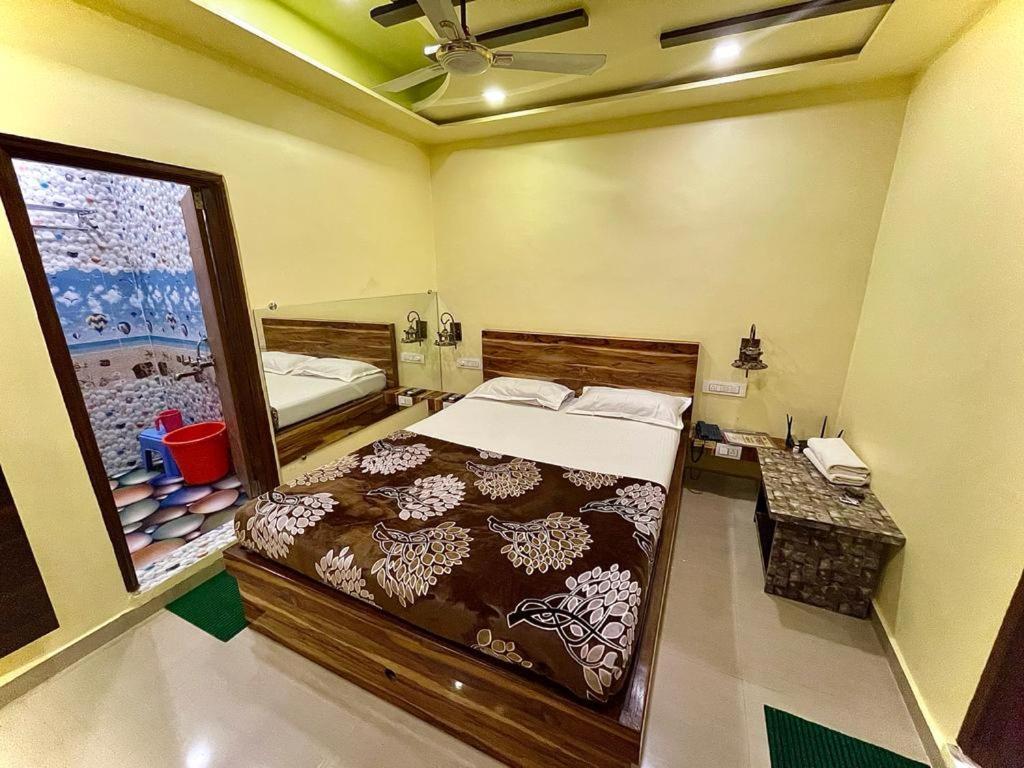 Hotel Saptarang Residency Panhala Ngoại thất bức ảnh