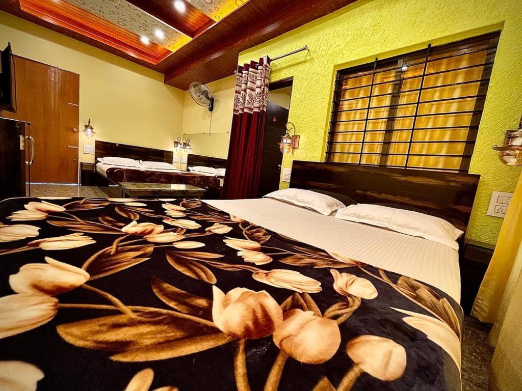 Hotel Saptarang Residency Panhala Ngoại thất bức ảnh