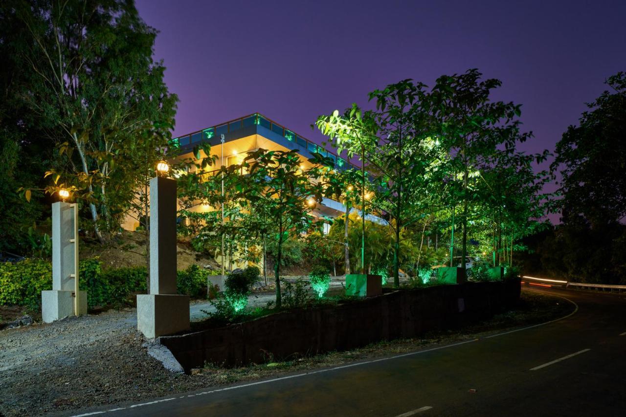 Hotel Saptarang Residency Panhala Ngoại thất bức ảnh